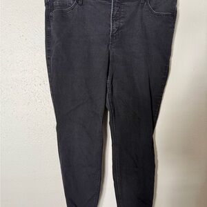 EVRI Women's Skinny Jeans in Dark Gray